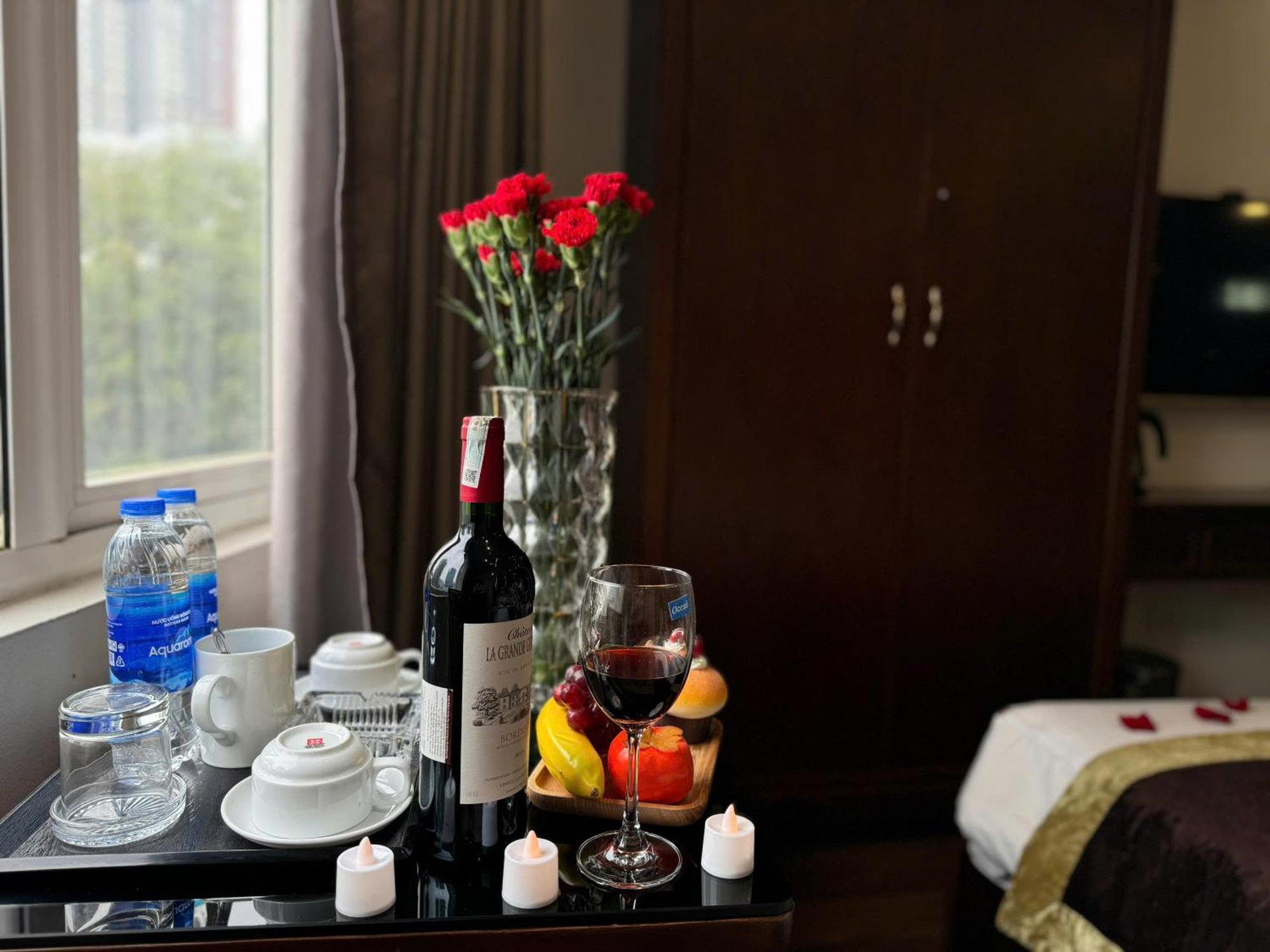 Hoang Gia Hotel Nhan Hoa Hanoi Luaran gambar