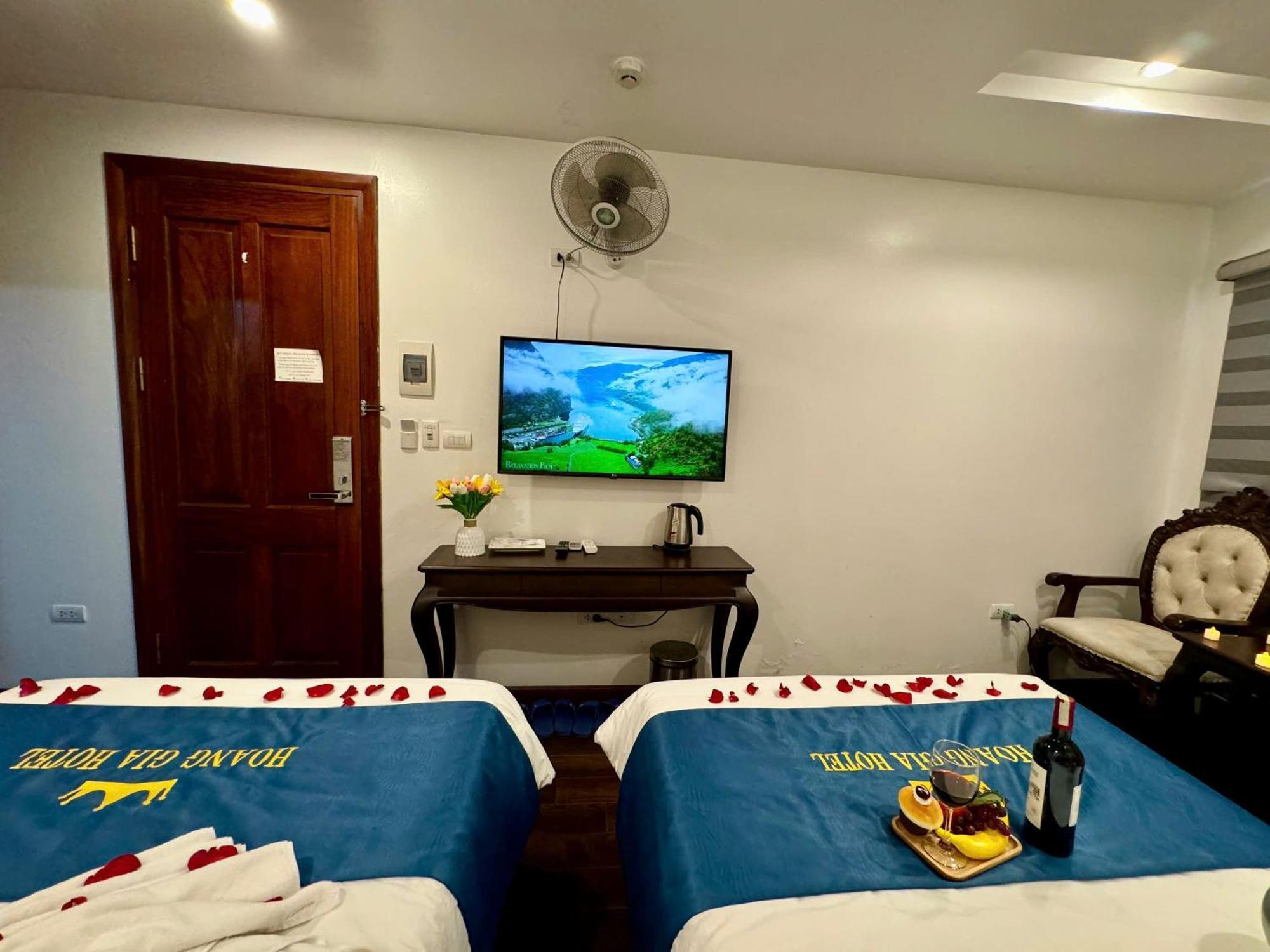 Hoang Gia Hotel Nhan Hoa Hanoi Luaran gambar